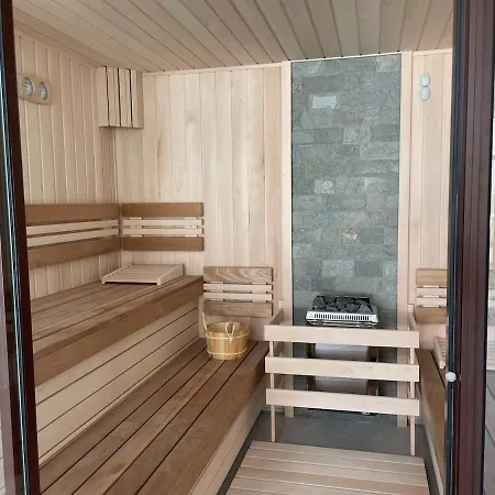 דירה Allure Panoramicsea View,pool & Spa,free Parking,varna וארנה